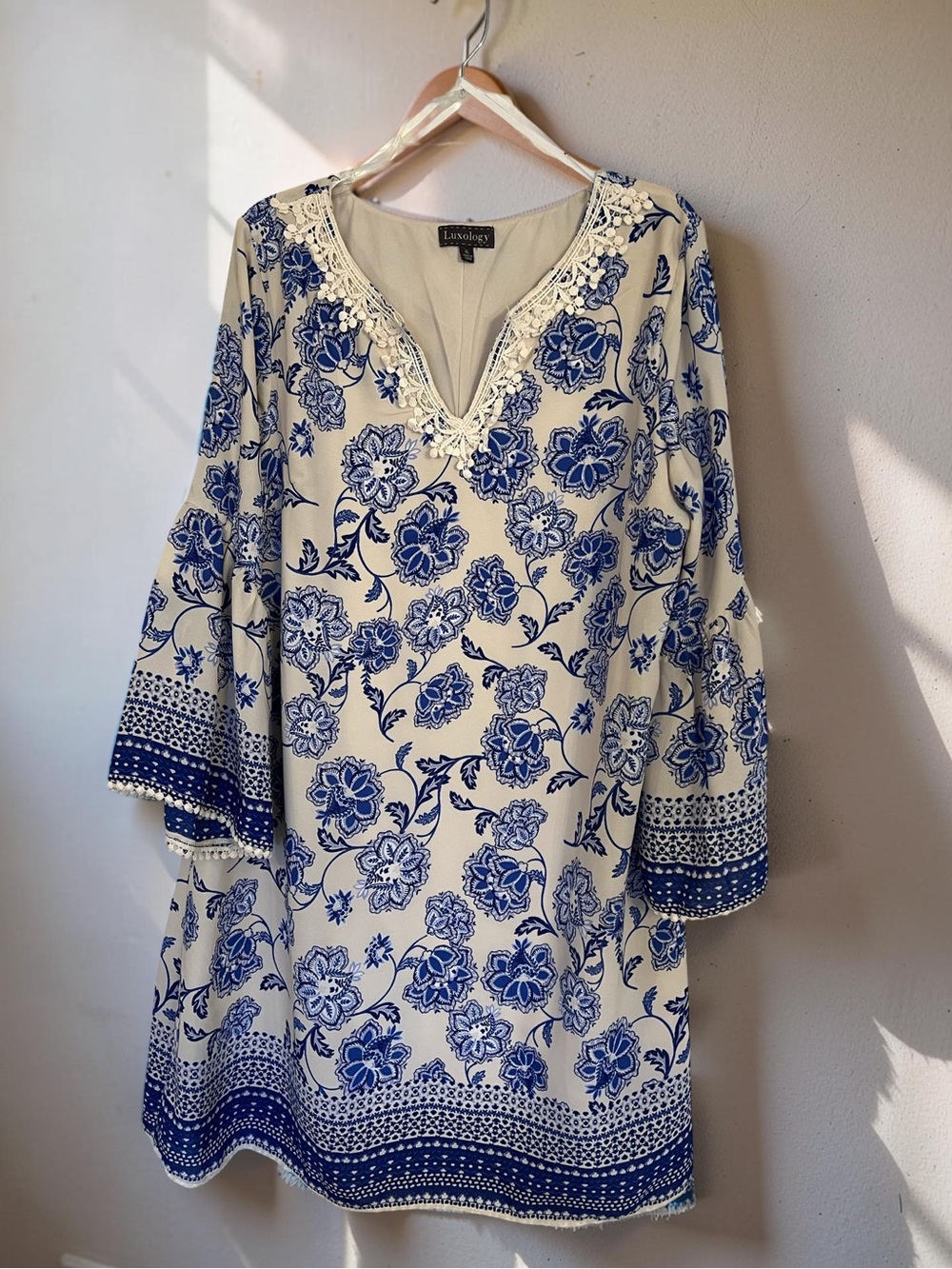 Luxology White and Blue Floral Midi Dress